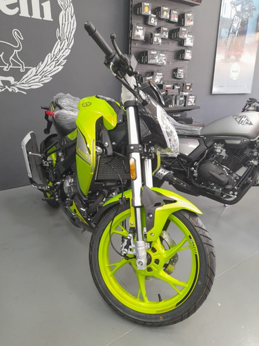 Imagen 9 de 11 de Benelli 180 S