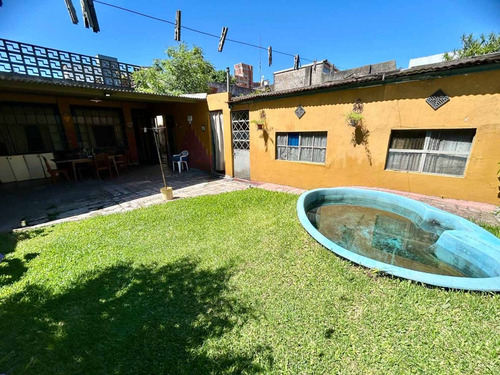 Venta/permuta Casa 5 Amb A Refac Caseros Centro