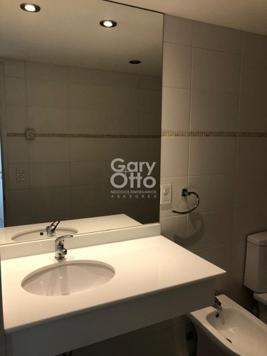 En Venta Apartamento 2 Dormitorios,roosevelt - Ref: 23906