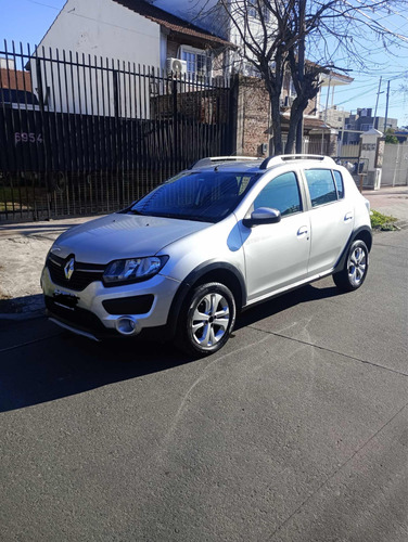 Renault Sandero Stepway 1.6 Dynamique 105cv
