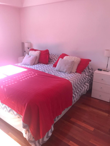 Dueño Vende Departamento 4 Ambientes Con Cochera. Flores. Reciclado A Nuevo