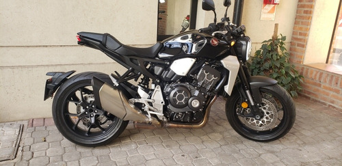 Imagen 2 de 15 de Honda Cb1000r 2020 1700km Igual A Nueva.
