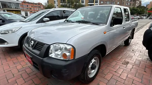 Nissan D22 Np 300 Dc 4x2 2015