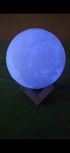Lampara Luna Llena 3d Velador 16 Colores 13cm Biodegradable Color de la  estructura Marrón claro Color de la pantalla Blanco