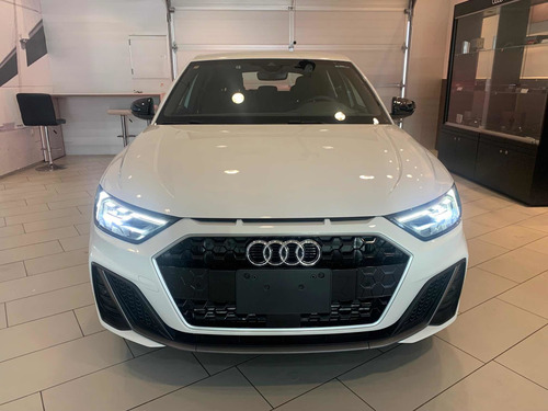 Imagen 3 de 8 de Audi A1 2.0 Tfsi 40 S Line Sb