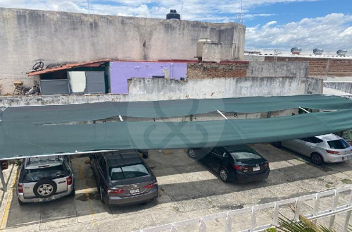 Renta De Terreon Con 2 Departamentos En Eulogio Parra El Retiro