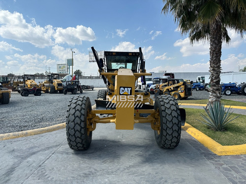 Motoconformadora Cat 140h 2005
