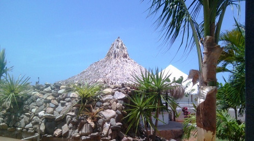 Imagen 9 de 15 de Excelente Oportunidad Casa/ Edificio Con Vista Al Mar Y Montaña. Total 8 Apartamentos Y 1000m2 Terreno. Venta Dueño Directo. Residencias (o Hotel) Uvas Del Mar.