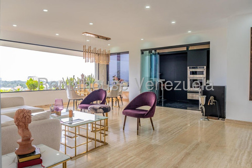 Alta Florida !! Increíblemente Bello Y Moderno Apartamento, 176 M2, 3 Hab., 4 Baños, 2 Pe. Excelente Edf., Pisos De Mármol, Cocina Y Baños Actualizados, Hermosa Vista Al Ávila, Frescura Y Luz Natural.