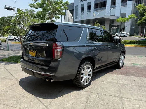 Chevrolet Tahoe 6.2 High Country 4X4 At