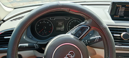 Audi Q3 2.0 S-line Plus 211hp At