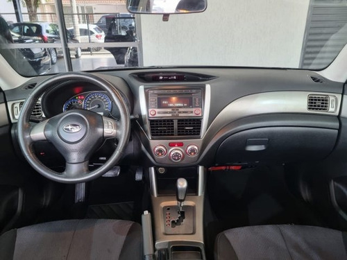 Imagem 10 de 15 de Forester 2.0 Lx 4x4 16v Gasolina 4p Automático