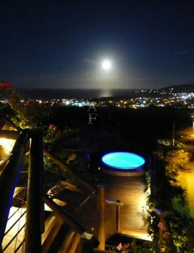 Imagem 14 de 15 de Casa Alto Padrão Para Venda Em Ferraz Garopaba-sc - Kv714