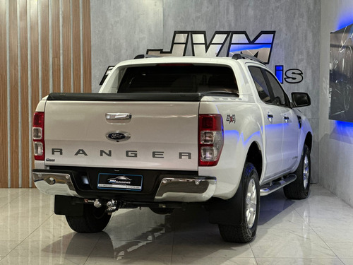 Ford Ranger 3.2 Limited Cab. Dupla 4x4 Aut. 4p