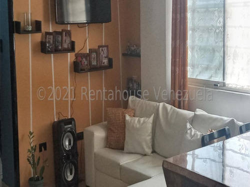 Imagen 8 de 30 de Apartamentos En Venta Zona Centro Cabudare 22-5495 +m