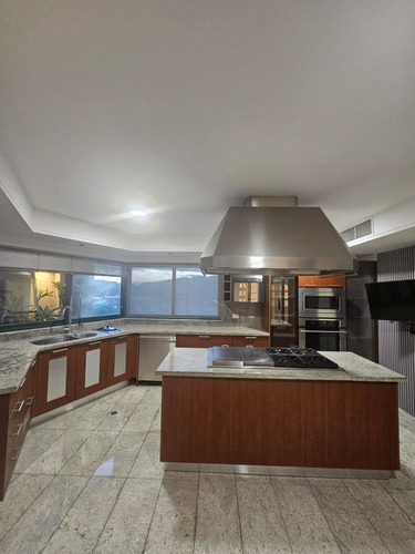 Lujoso Apartamento Amoblado En Terrazas Del Country Guataparo. Residencias Atlantis