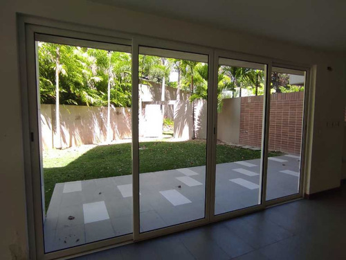 Imagen 17 de 20 de Vendo Edificio En La Castellana De 7 Apartamentos / 0414-3907836