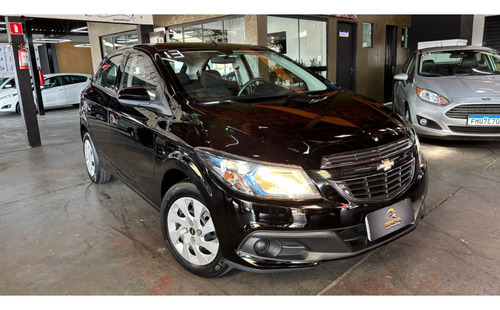 Chevrolet Onix 1.4 MPFI LT 8V FLEX 4P MANUAL