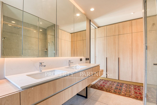 Moderno Departamento A Una Cuadra De La Plaza PerĂș