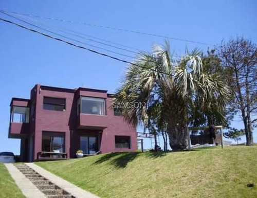 Alquiler Casa De 4 Dormitorios En Punta Piedra, Maldonado