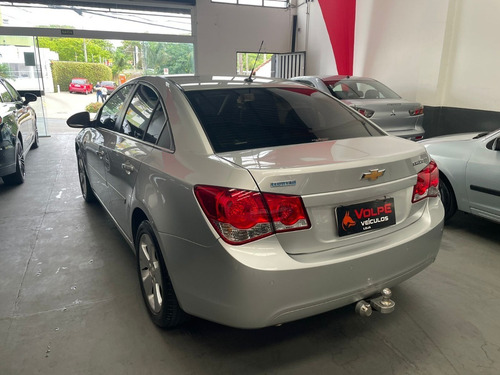 Imagem 6 de 13 de Cruze Lt 1.8 16v Ecotec Flex 13/13