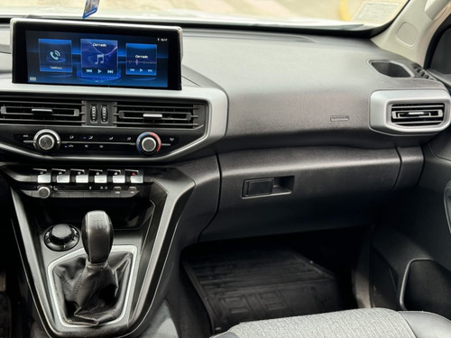 Peugeot Landtrek 2.4 Action4 Thp 210 At 4x4 2022