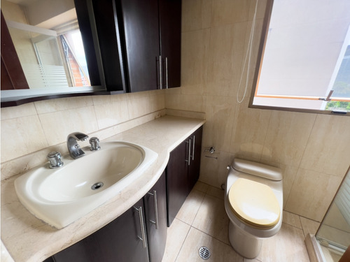 Vendo Apto 123m2 2h/2b/2p Los Samanes 4306
