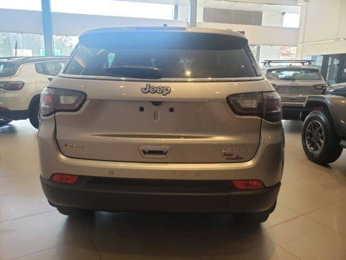 Imagem 3 de 9 de Jeep Compass 1.3 Sport Turbo Flex Aut. (t270) 5p