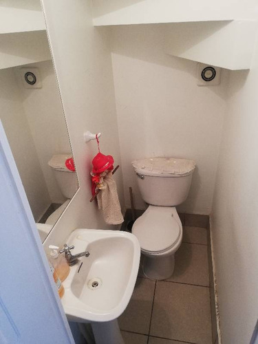 Imagen 8 de 17 de Bella Casa En Barrio Oeste De Maipu El Abrazo