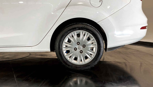 Imagen 11 de 15 de 31837 - Ford Fiesta 2015 Con Garantía