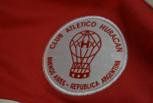 Buzo Envión Club Atletico Huracan 2000 No Envío (Usado)