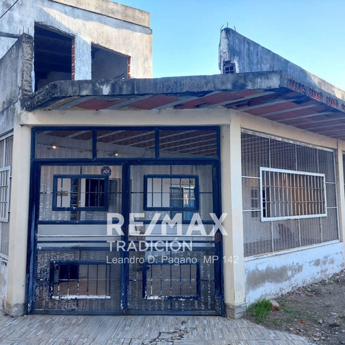 Casa Venta B° Int. Borrini. 3 Dormitorios. Rcia