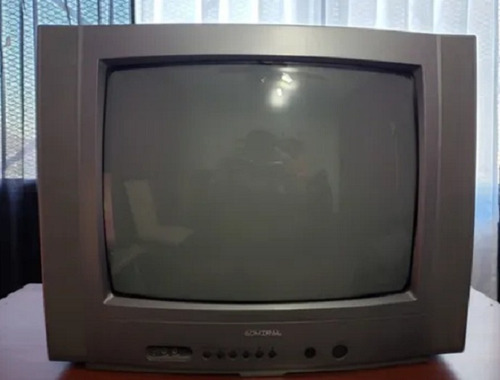 Televisor Tv Color Admiral 20 Pulgadas C/ Control Remoto