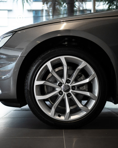 Imagen 10 de 10 de Audi A4 Advanced 40tfsi