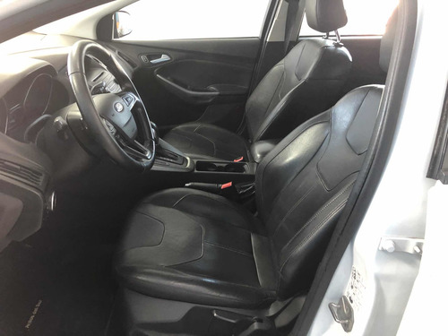 Ford Focus Iii 2.0 Sedan Se Plus Mt 2015