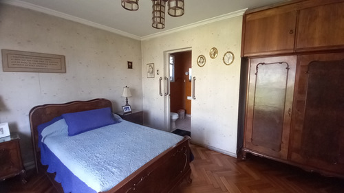Casa Tradicional En Barrio Residencial De Suárez Mujica