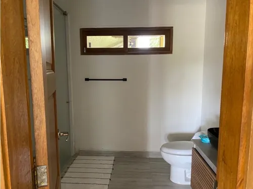 Casa Independiente En Rionegro Con Piscina Y Jacuzzi Para La Venta