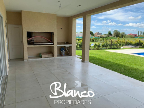 Casa A Estrenar, Sobre Lindisimo Lote, Dentro Del Barrio Haras Santa María - El Molino