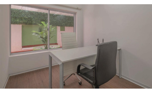 Local En Alquiler En Microcentro 598 M2
