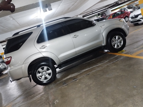 Toyota SW4 3.0 Srv 7l 4x4 5p