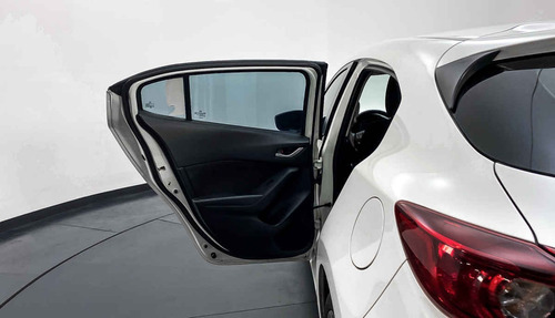 Imagen 13 de 15 de 22200 - Mazda 2016 Con Garantía At
