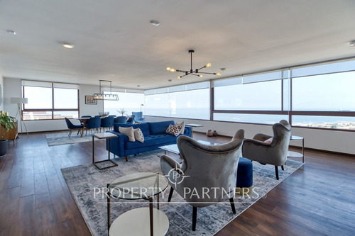 Espectacular Penthouse Con Inmejorable Vista En Ja...