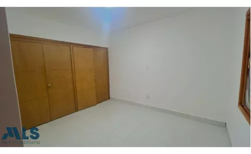 Casa De Un Solo Nivel En Buenas Condiciones.(mls#248571)