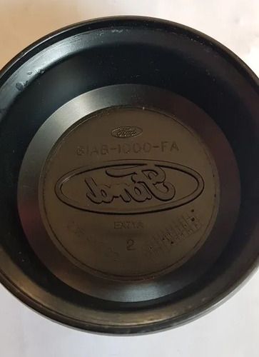Imagen 3 de 10 de Centro Taza Rueda Llanta Ford Fiesta Courier Legitima Ford