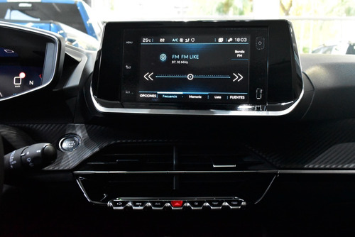Imagen 8 de 15 de Peugeot 208 1.6 Feline Tiptronic 2020