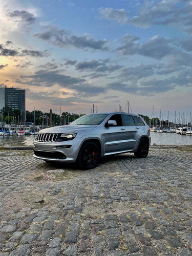 Imagen 2 de 19 de Jeep Grand Cherokee 2014 6.4 Srt Atx 465hp At