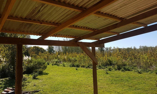 Quinta En Venta - 1 Dormitorio 1 Baño - 76.000mts2 - Campana