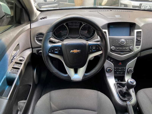 Imagem 3 de 11 de Cruze Sedan Lt 1.8 Completo Mecânico 2012 Com Gnv