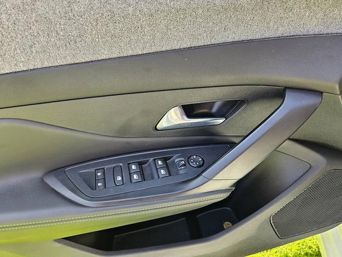 Peugeot 308 1.2 AUTO PURETECH 130 HP ALLURE PACK
