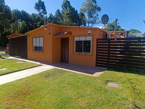 Excelente Casa Mas Apartamento A Estrenar Parrillero Cochera Jardin Fondo